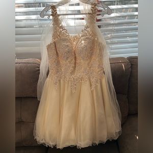 Brand: Dancing Queen Size: L Color: Champagne